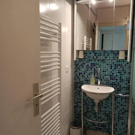 Apartamento Avec Loggia Entre Port, Et Piscine